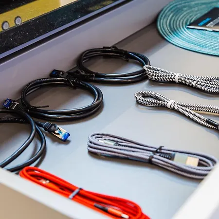 Apartament Lit Living: Luxury - Box Spring - Zwischen Ma Und Hd - Netflix - 8 Personen *