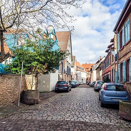 Lit Living: Luxury - Box Spring - Zwischen Ma Und Hd - Netflix - 8 Personen Ladenburg