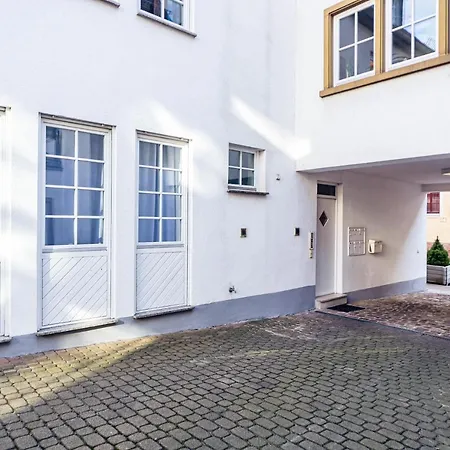 Lit Living: Luxury - Box Spring - Zwischen Ma Und Hd - Netflix - 8 Personen